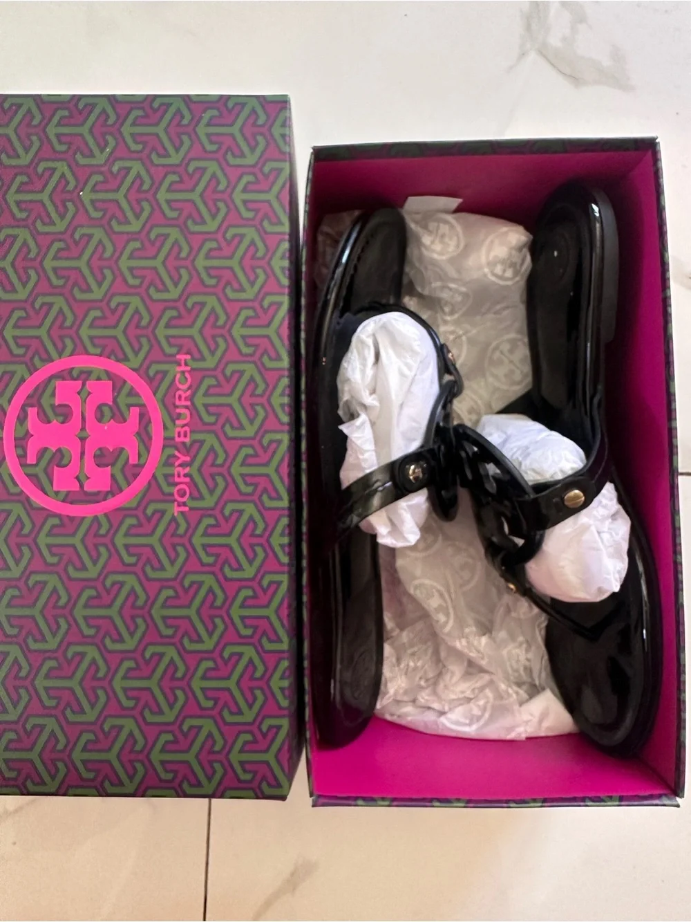 Tory Burch Black Patent Leather Logo Thong Sandals - Picture 4 of 8